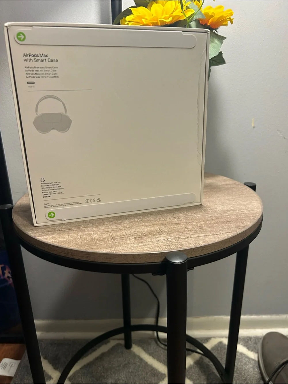Apple AirPods Max - Space Gray Over-Ear Headphones